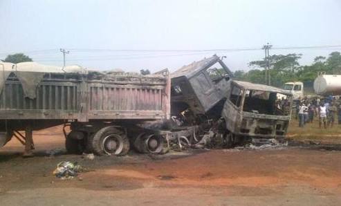 Two women killed, 6 injured as trucks collide with bus in Lagos images.jpeg-161